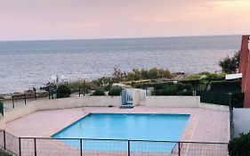 T2 Front de Mer et Piscine - Pieds dans l'eau